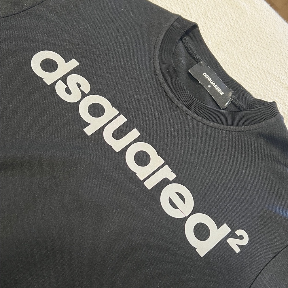 DSQUARED2 Black Crewneck Sweatshirt , made in ITALY ๐ฎ๐น - Picture 3 of 9